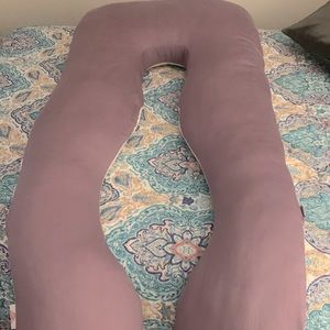 Pregnancy Pillow